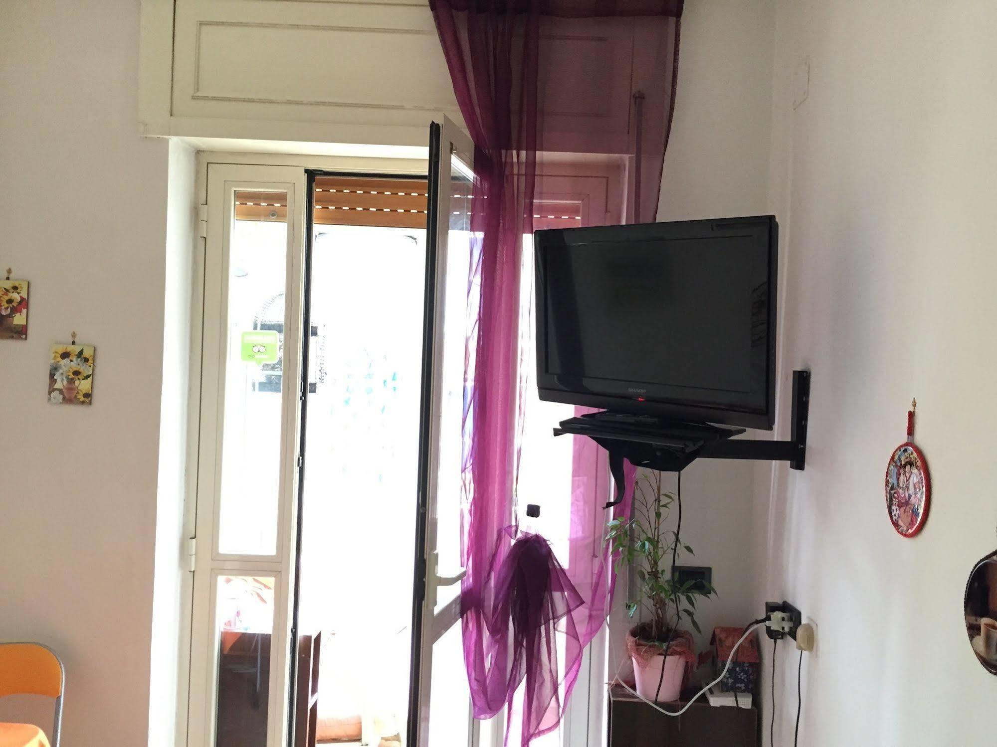 La Dimora Bed & Breakfast